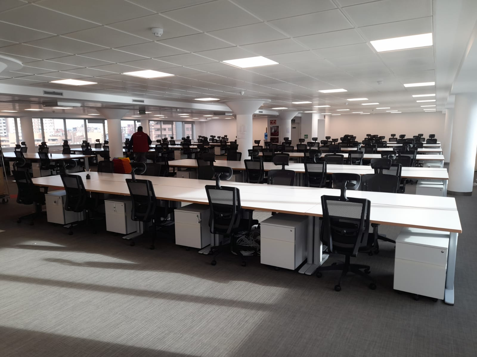Proyecto de oficina tecnológica en Madrid